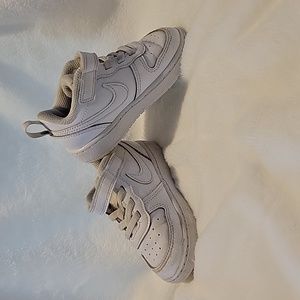 Toddler Nike sneakers (7)